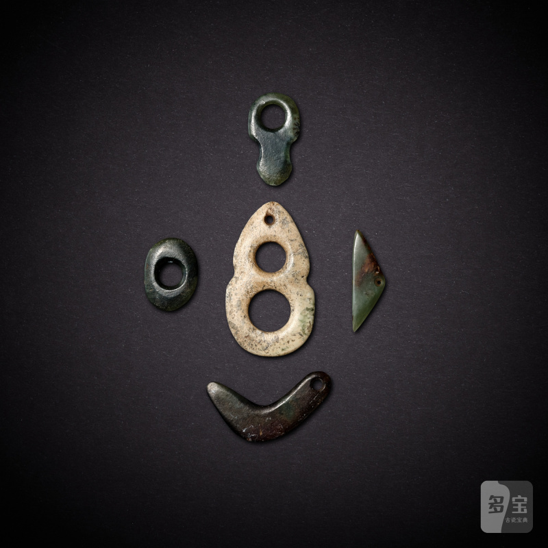 Six jade wares, Neolithic period, Hongshan culture | 新石器時代 紅山文化 玉器六件